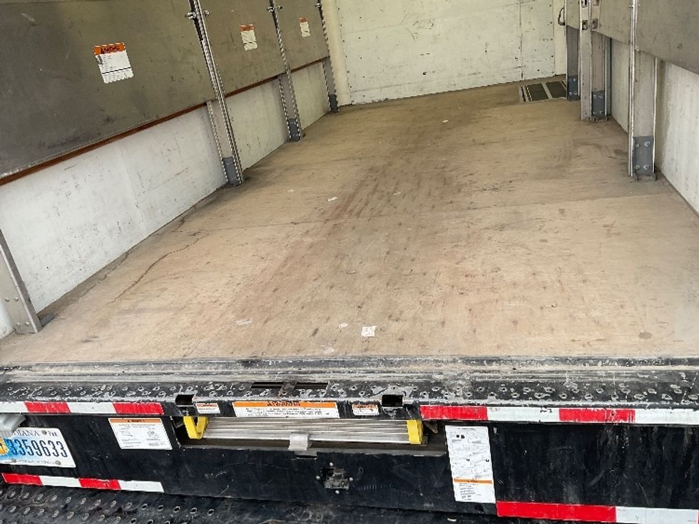 Light Duty Box Truck-Light and Medium Duty Trucks-GMC-2022-Savana G33903-Milwaukee-WI-50,662\n\t\tmiles-$ 44,000 - Image 10