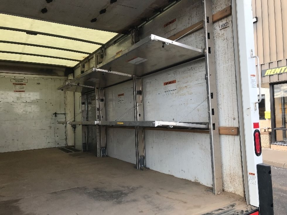 Light Duty Box Truck-Light and Medium Duty Trucks-GMC-2022-Savana G33903-Milwaukee-WI-53,776\n\t\tmiles-$ 40,750 - Image 11