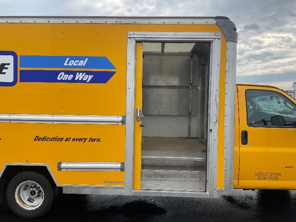 Light Duty Box Truck-Light and Medium Duty Trucks-GMC-2022-Savana G33903-Milwaukee-WI-55,441\n\t\tmiles-$ 36,500 - Image 24