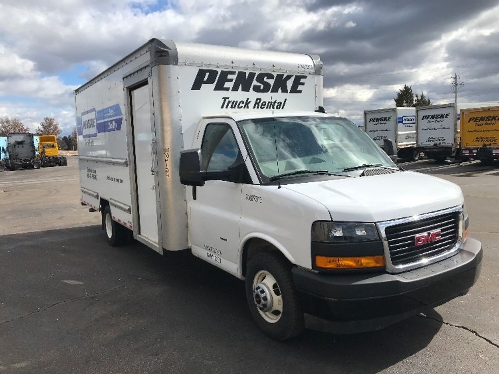 Light Duty Box Truck-Light and Medium Duty Trucks-GMC-2022-Savana G33903-Milwaukee-WI-56,121\n\t\tmiles-$ 43,250 - Image 1