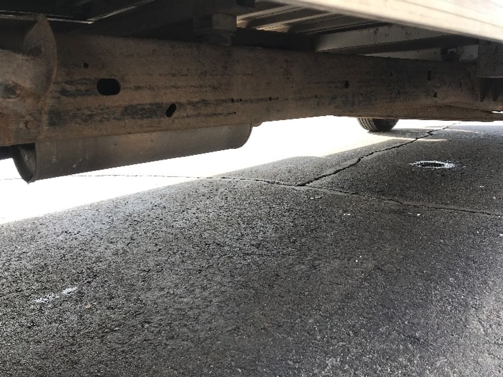 Light Duty Box Truck-Light and Medium Duty Trucks-GMC-2022-Savana G33903-Milwaukee-WI-56,121\n\t\tmiles-$ 43,250 - Image 13