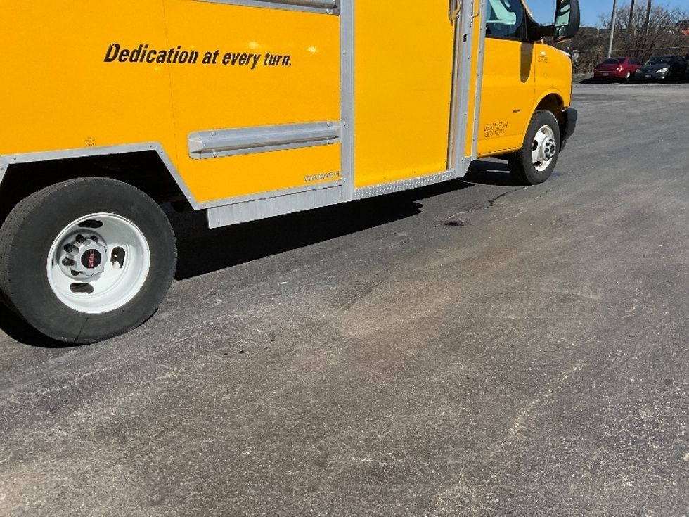 Light Duty Box Truck-Light and Medium Duty Trucks-GMC-2022-Savana G33903-Milwaukee-WI-67,428\n\t\tmiles-$ 35,500 - Image 13