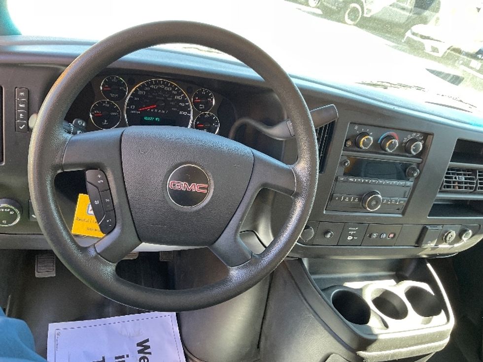 Light Duty Box Truck-Light and Medium Duty Trucks-GMC-2022-Savana G33903-Milwaukee-WI-67,428\n\t\tmiles-$ 35,500 - Image 16