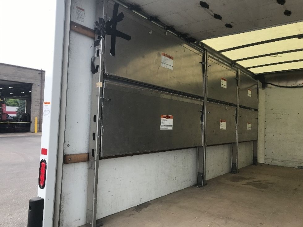 Light Duty Box Truck-Light and Medium Duty Trucks-GMC-2022-Savana G33903-Milwaukee-WI-70,085\n\t\tmiles-$ 38,250 - Image 10