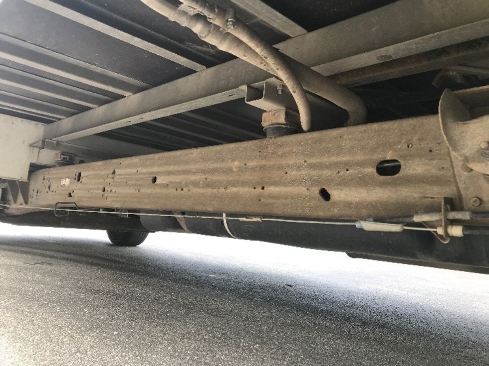 Light Duty Box Truck-Light and Medium Duty Trucks-GMC-2022-Savana G33903-Milwaukee-WI-70,085\n\t\tmiles-$ 38,250 - Image 5