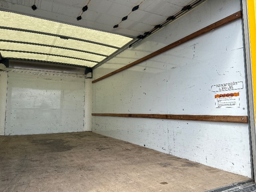 Light Duty Box Truck-Light and Medium Duty Trucks-GMC-2022-Savana G33903-Milwaukee-WI-74,348\n\t\tmiles-$ 31,250 - Image 12