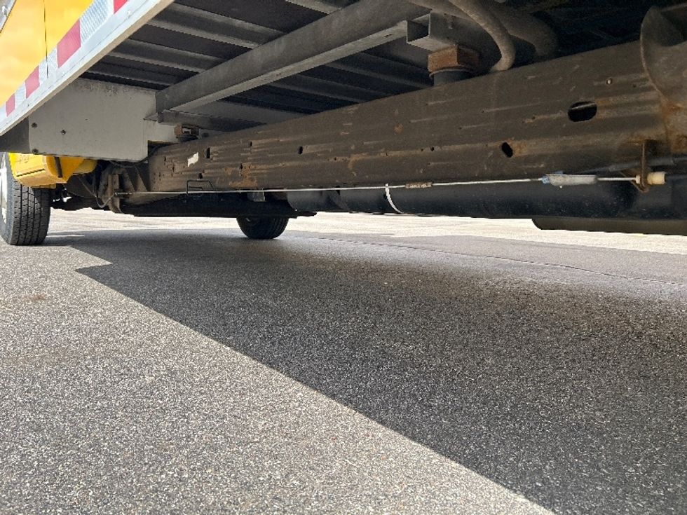 Light Duty Box Truck-Light and Medium Duty Trucks-GMC-2022-Savana G33903-Milwaukee-WI-74,348\n\t\tmiles-$ 31,250 - Image 5