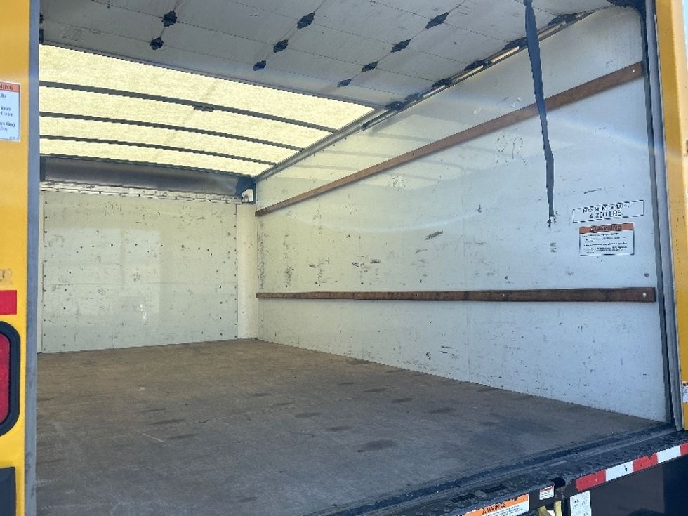 Light Duty Box Truck-Light and Medium Duty Trucks-GMC-2022-Savana G33903-Milwaukee-WI-74,943\n\t\tmiles-$ 30,000 - Image 12