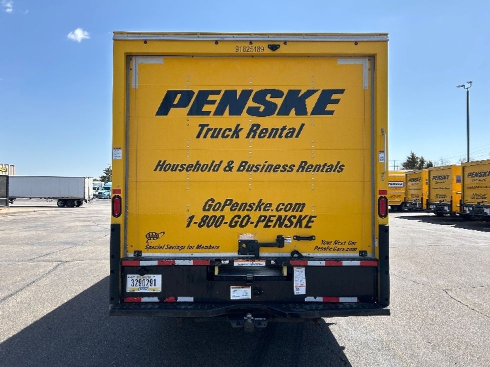 Light Duty Box Truck-Light and Medium Duty Trucks-GMC-2022-Savana G33903-Milwaukee-WI-74,943\n\t\tmiles-$ 30,000 - Image 7