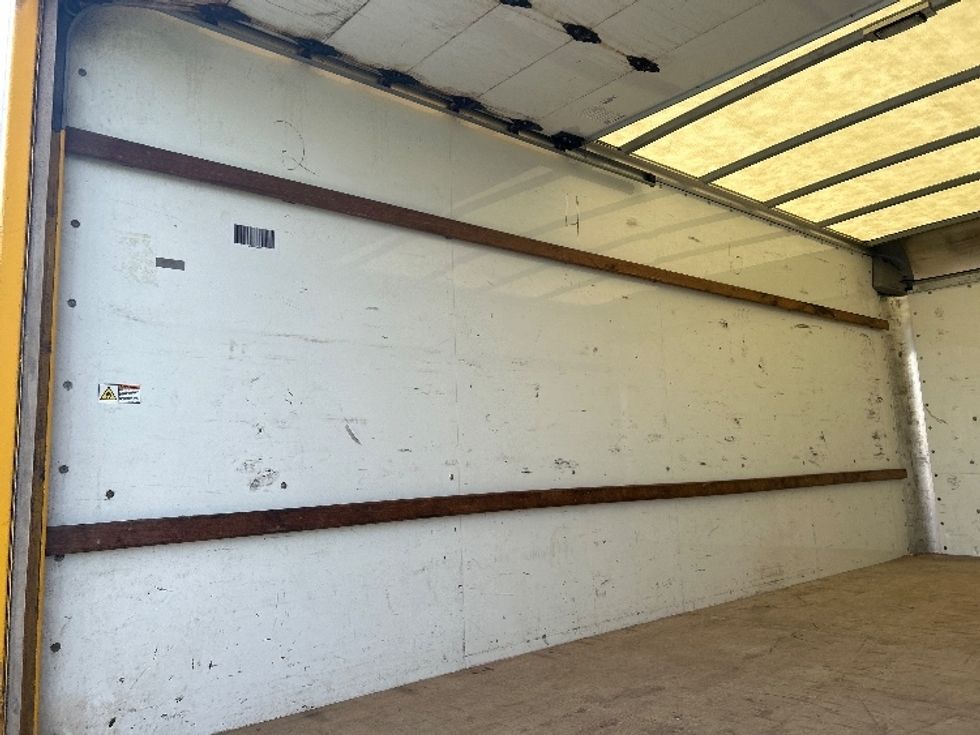 Light Duty Box Truck-Light and Medium Duty Trucks-GMC-2022-Savana G33903-Milwaukee-WI-78,007\n\t\tmiles-$ 30,000 - Image 10