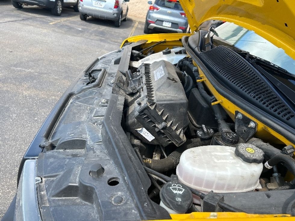 Light Duty Box Truck-Light and Medium Duty Trucks-GMC-2022-Savana G33903-Milwaukee-WI-78,551\n\t\tmiles-$ 30,750 - Image 24