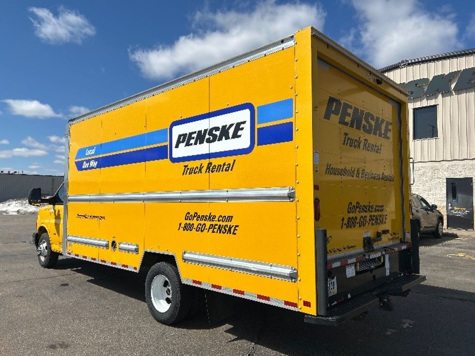 Light Duty Box Truck-Light and Medium Duty Trucks-GMC-2022-Savana G33903-Milwaukee-WI-78,551\n\t\tmiles-$ 30,750 - Image 6