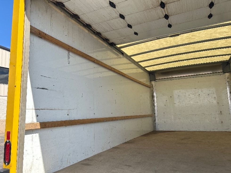 Light Duty Box Truck-Light and Medium Duty Trucks-GMC-2022-Savana G33903-Milwaukee-WI-78,841\n\t\tmiles-$ 30,750 - Image 11