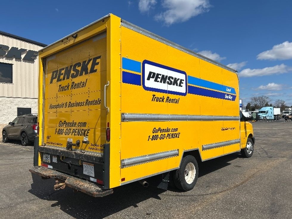 Light Duty Box Truck-Light and Medium Duty Trucks-GMC-2022-Savana G33903-Milwaukee-WI-78,841\n\t\tmiles-$ 30,750 - Image 13