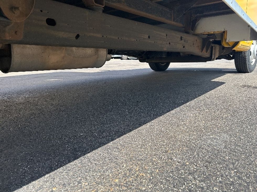 Light Duty Box Truck-Light and Medium Duty Trucks-GMC-2022-Savana G33903-Milwaukee-WI-78,841\n\t\tmiles-$ 30,750 - Image 14