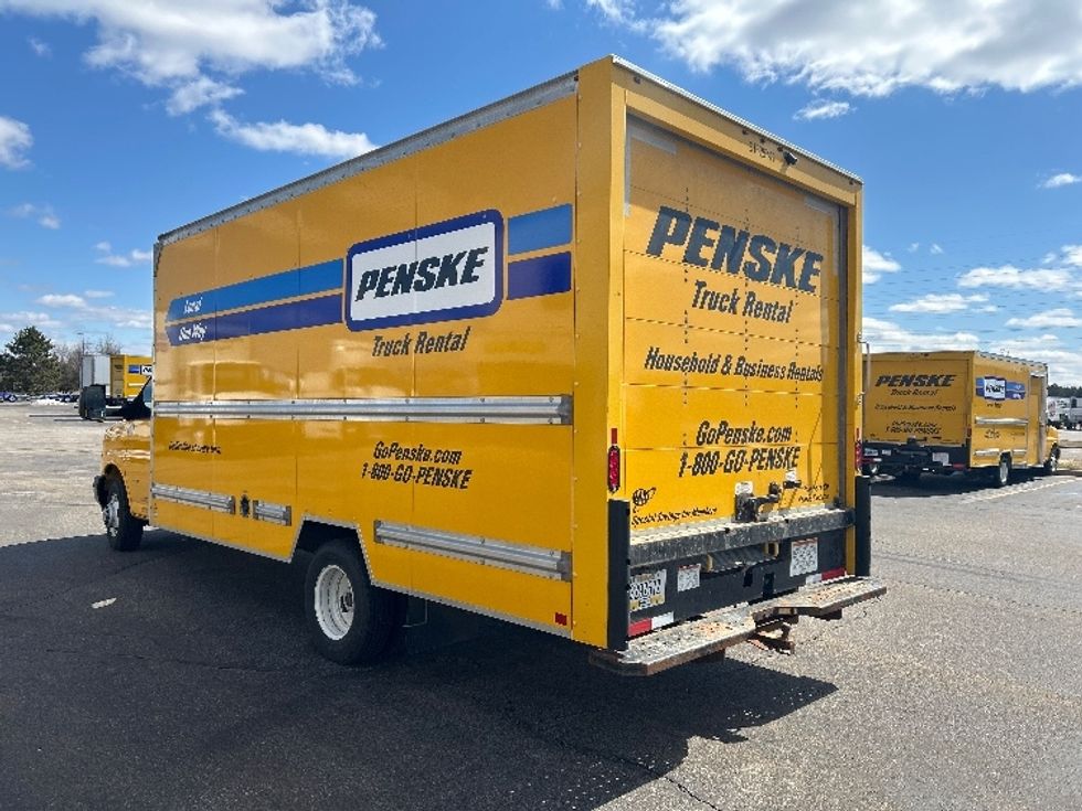 Light Duty Box Truck-Light and Medium Duty Trucks-GMC-2022-Savana G33903-Milwaukee-WI-78,841\n\t\tmiles-$ 30,750 - Image 6