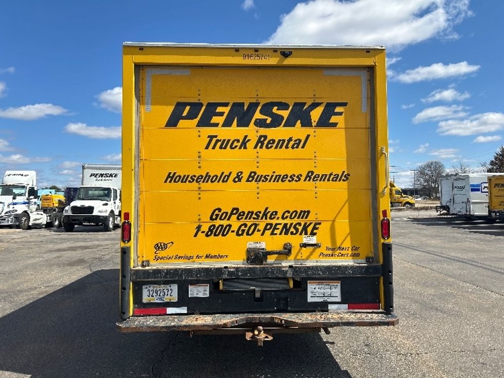 Light Duty Box Truck-Light and Medium Duty Trucks-GMC-2022-Savana G33903-Milwaukee-WI-78,841\n\t\tmiles-$ 30,750 - Image 7