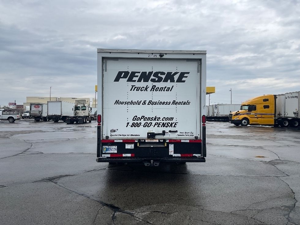 Light Duty Box Truck-Light and Medium Duty Trucks-GMC-2022-Savana G33903-Milwaukee-WI-85,379\n\t\tmiles-$ 35,500 - Image 6