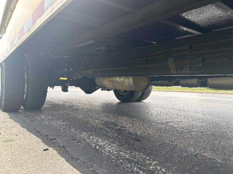 Light Duty Box Truck-Light and Medium Duty Trucks-GMC-2022-Savana G33903-Milwaukee-WI-94,919\n\t\tmiles-$ 29,000 - Image 13