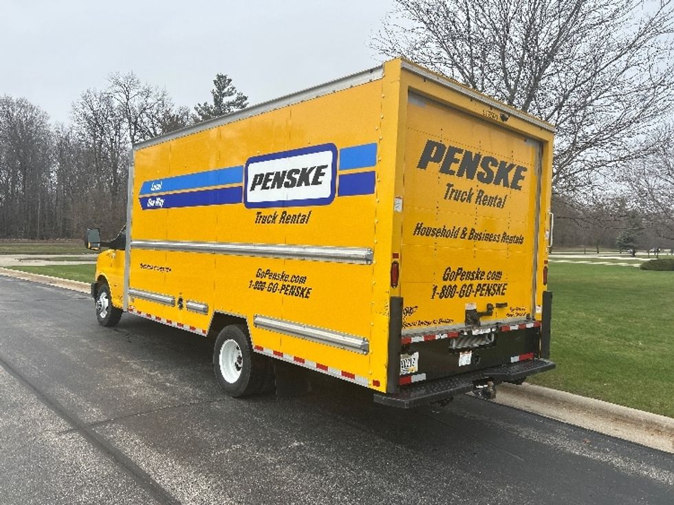 Light Duty Box Truck-Light and Medium Duty Trucks-GMC-2022-Savana G33903-Milwaukee-WI-94,919\n\t\tmiles-$ 29,000 - Image 6