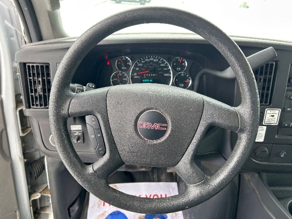 Light Duty Box Truck-Light and Medium Duty Trucks-GMC-2022-Savana G33903-Minot-ND-48,476\n\t\tmiles-$ 42,250 - Image 18