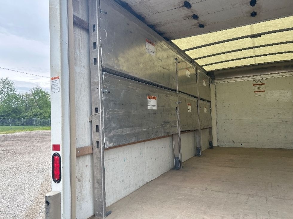 Light Duty Box Truck-Light and Medium Duty Trucks-GMC-2022-Savana G33903-Moberly-MO-104,060\n\t\tmiles-$ 33,250 - Image 10