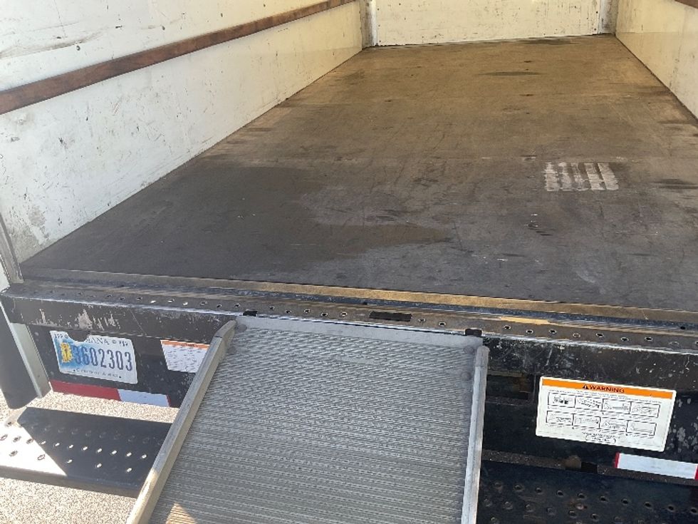 Light Duty Box Truck-Light and Medium Duty Trucks-GMC-2022-Savana G33903-Mobile-AL-117,401\n\t\tmiles-$ 30,750 - Image 10