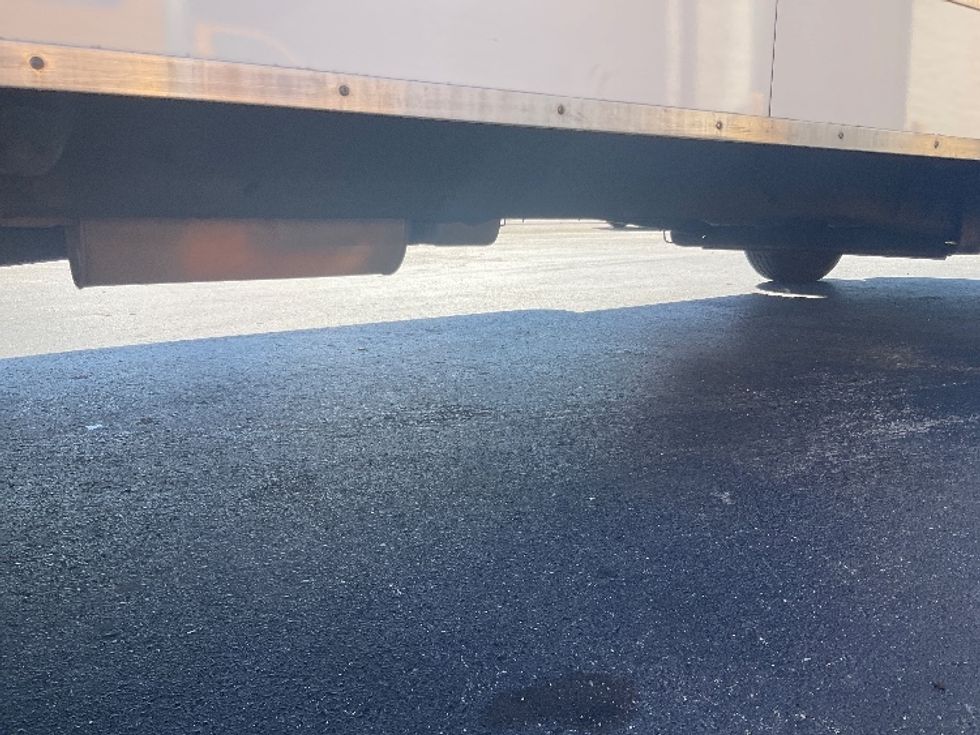 Light Duty Box Truck-Light and Medium Duty Trucks-GMC-2022-Savana G33903-Mobile-AL-117,401\n\t\tmiles-$ 30,750 - Image 14