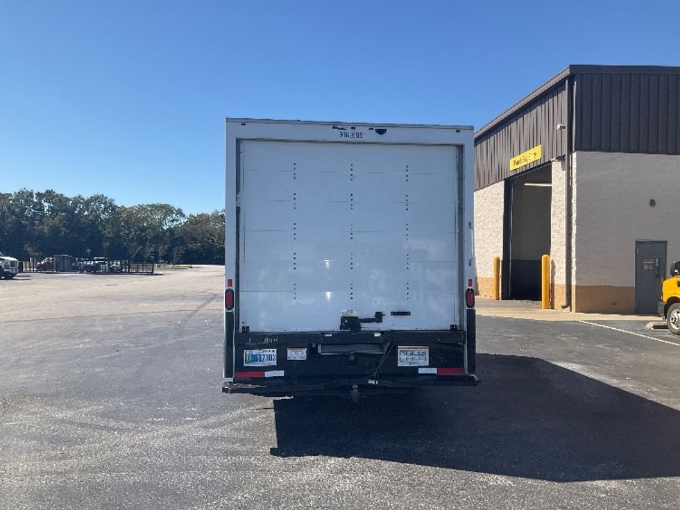 Light Duty Box Truck-Light and Medium Duty Trucks-GMC-2022-Savana G33903-Mobile-AL-117,401\n\t\tmiles-$ 30,750 - Image 7