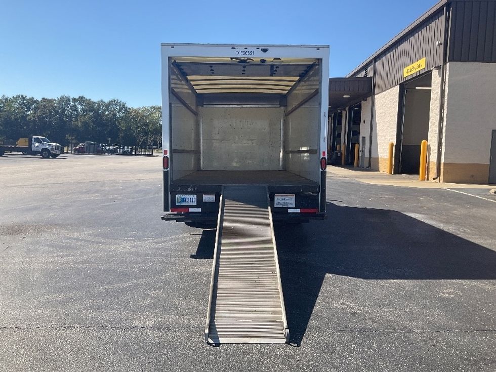 Light Duty Box Truck-Light and Medium Duty Trucks-GMC-2022-Savana G33903-Mobile-AL-117,401\n\t\tmiles-$ 30,750 - Image 9