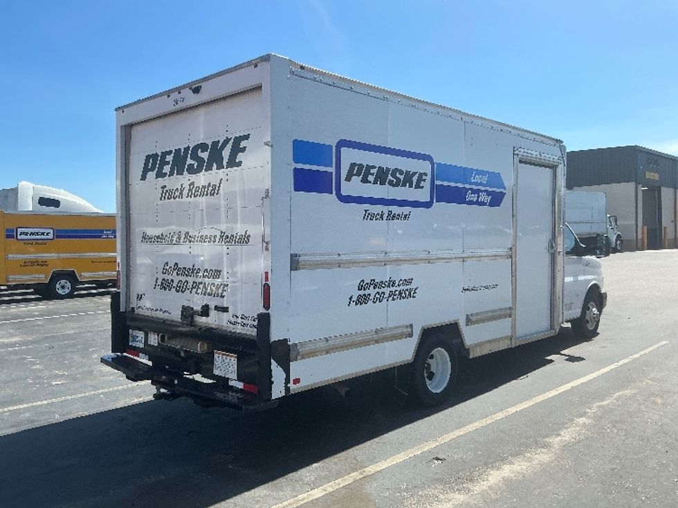 Light Duty Box Truck-Light and Medium Duty Trucks-GMC-2022-Savana G33903-Mobile-AL-68,394\n\t\tmiles-$ 38,250 - Image 12