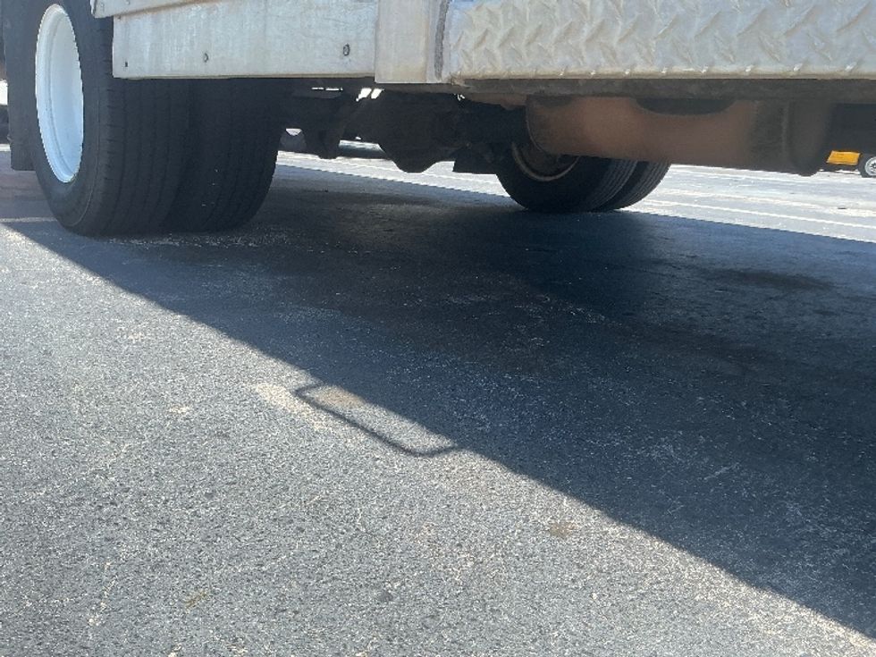 Light Duty Box Truck-Light and Medium Duty Trucks-GMC-2022-Savana G33903-Mobile-AL-68,394\n\t\tmiles-$ 38,250 - Image 13