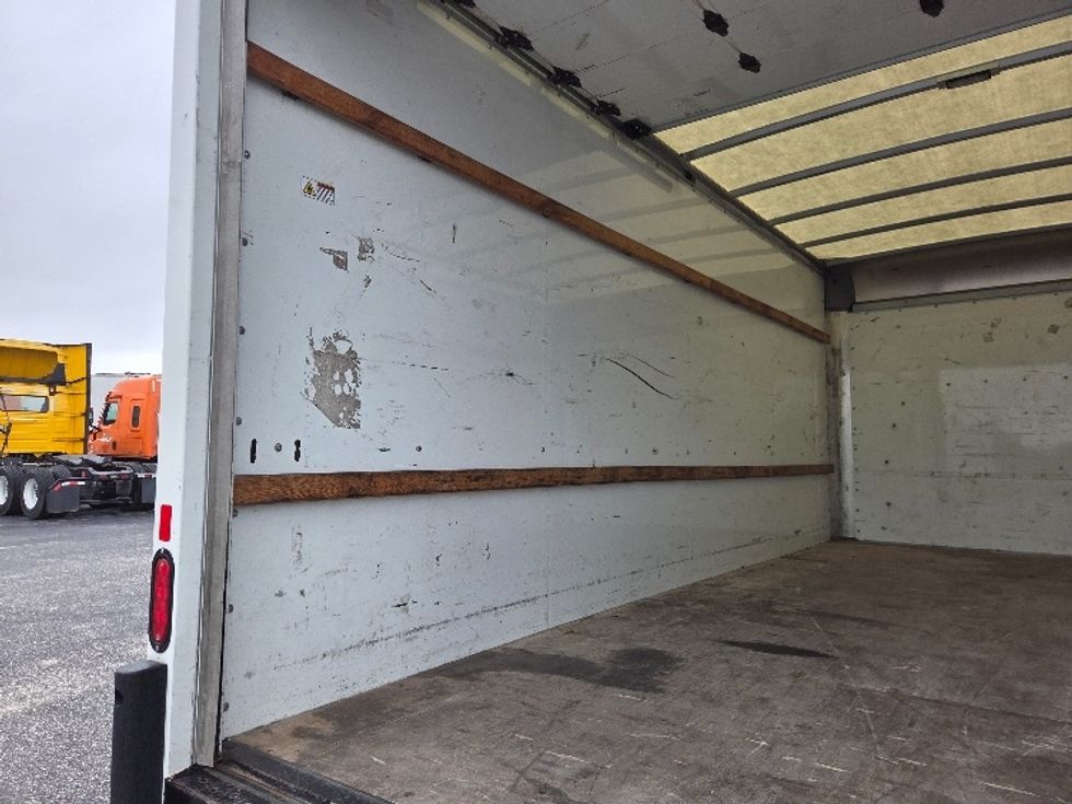Light Duty Box Truck-Light and Medium Duty Trucks-GMC-2022-Savana G33903-Mobile-AL-68,420\n\t\tmiles-$ 34,500 - Image 11