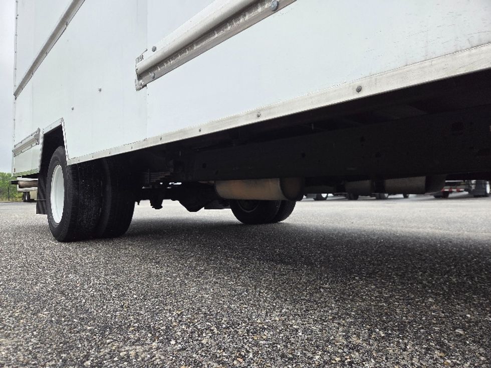 Light Duty Box Truck-Light and Medium Duty Trucks-GMC-2022-Savana G33903-Mobile-AL-68,420\n\t\tmiles-$ 34,500 - Image 14