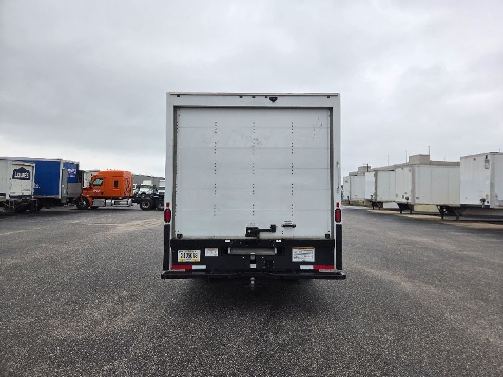 Light Duty Box Truck-Light and Medium Duty Trucks-GMC-2022-Savana G33903-Mobile-AL-68,420\n\t\tmiles-$ 34,500 - Image 7