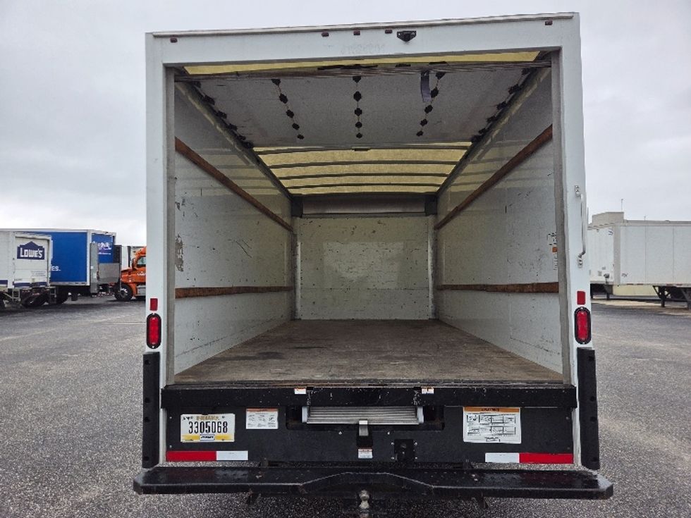 Light Duty Box Truck-Light and Medium Duty Trucks-GMC-2022-Savana G33903-Mobile-AL-68,420\n\t\tmiles-$ 34,500 - Image 8
