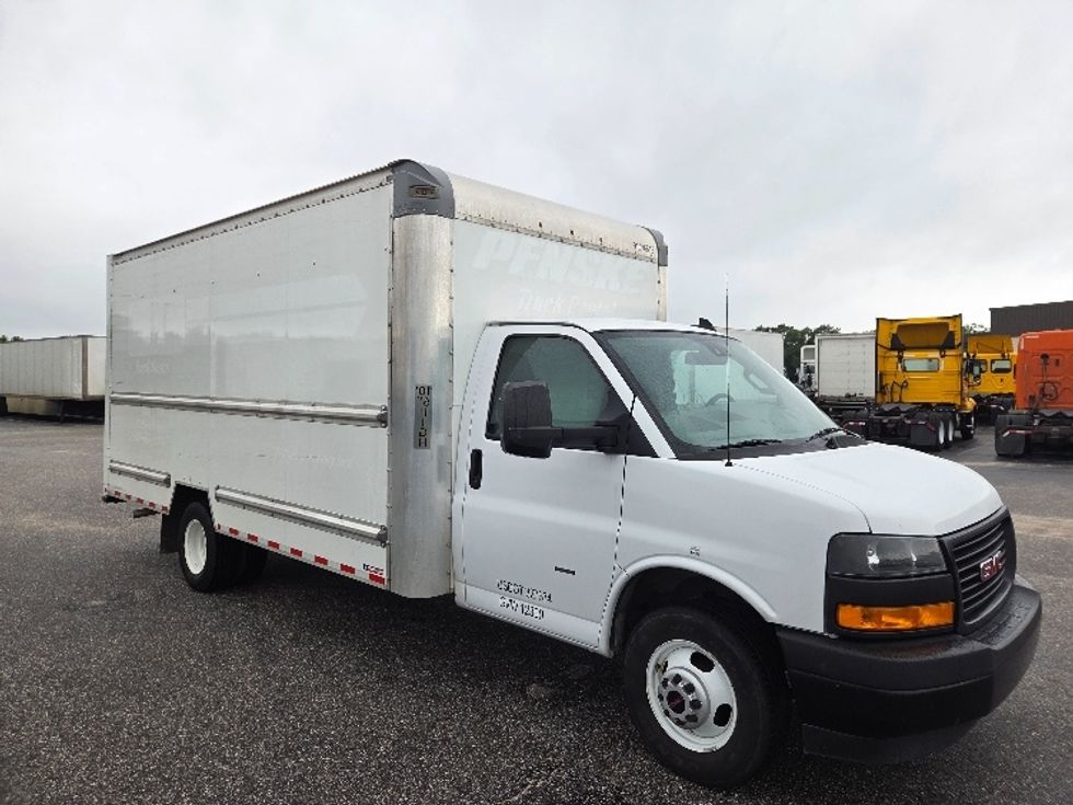 Light Duty Box Truck-Light and Medium Duty Trucks-GMC-2022-Savana G33903-Mobile-AL-74,184\n\t\tmiles-$ 33,750 - Image 1