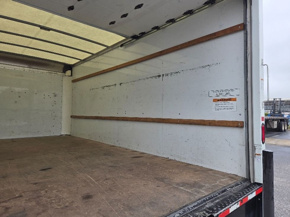 Light Duty Box Truck-Light and Medium Duty Trucks-GMC-2022-Savana G33903-Mobile-AL-74,184\n\t\tmiles-$ 33,750 - Image 12