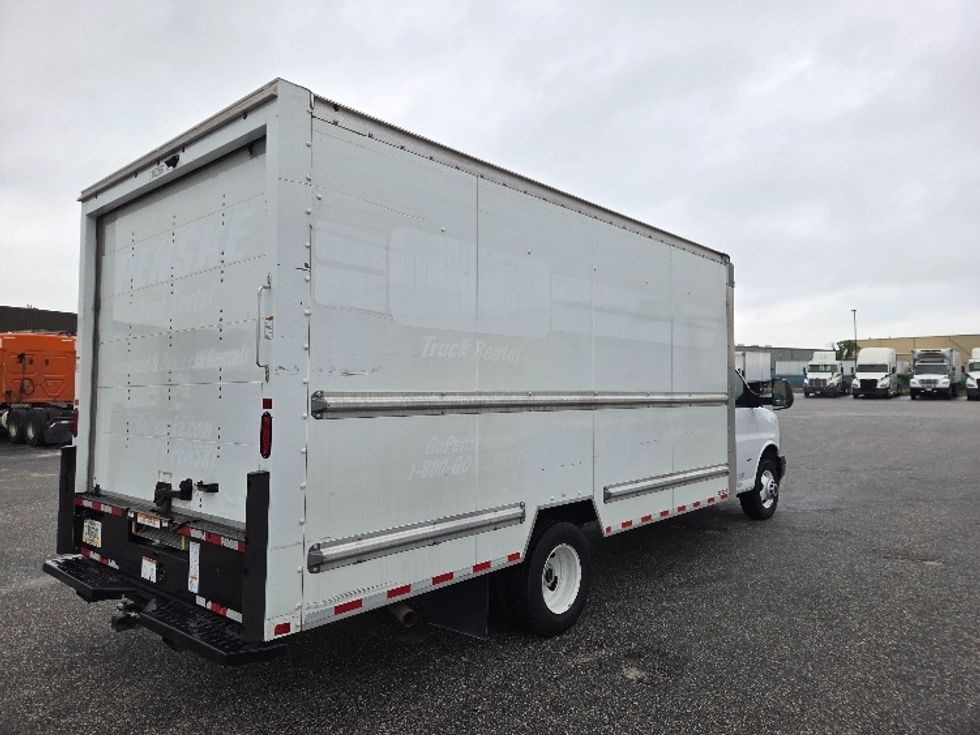 Light Duty Box Truck-Light and Medium Duty Trucks-GMC-2022-Savana G33903-Mobile-AL-74,184\n\t\tmiles-$ 33,750 - Image 13