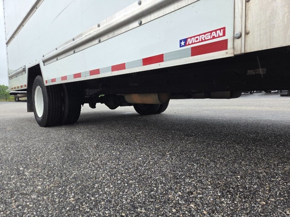 Light Duty Box Truck-Light and Medium Duty Trucks-GMC-2022-Savana G33903-Mobile-AL-74,184\n\t\tmiles-$ 33,750 - Image 14