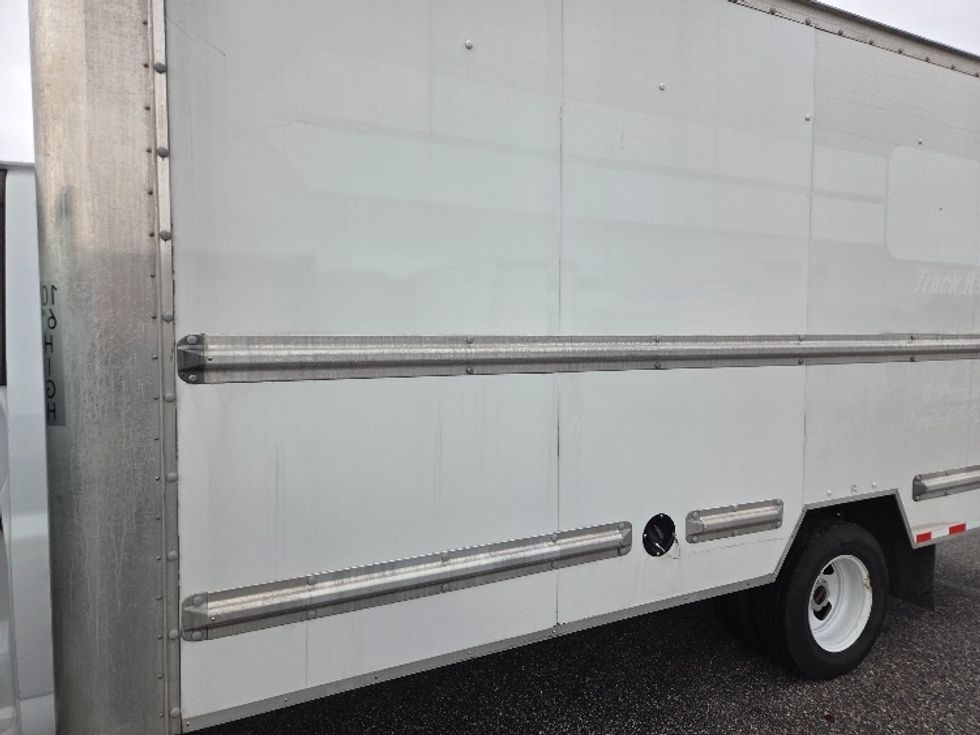 Light Duty Box Truck-Light and Medium Duty Trucks-GMC-2022-Savana G33903-Mobile-AL-74,184\n\t\tmiles-$ 33,750 - Image 25