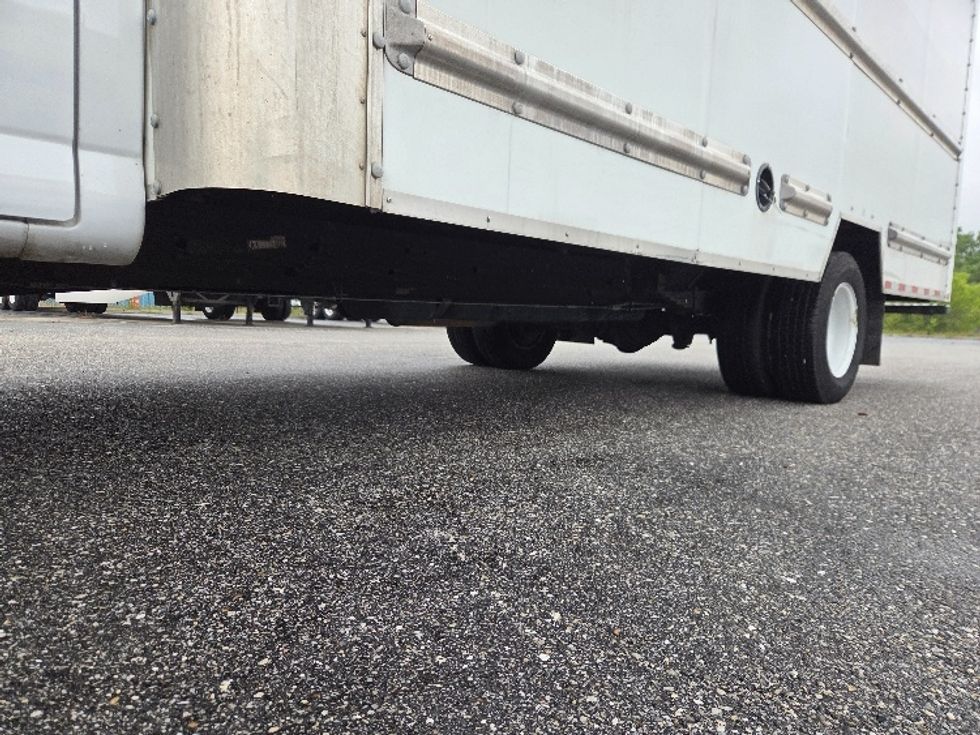 Light Duty Box Truck-Light and Medium Duty Trucks-GMC-2022-Savana G33903-Mobile-AL-74,184\n\t\tmiles-$ 33,750 - Image 5