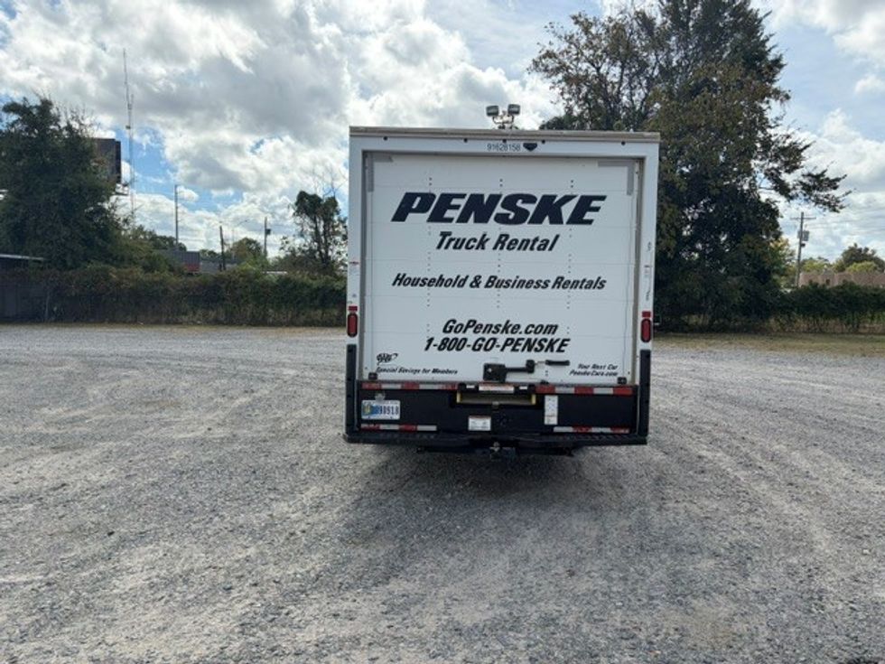 Light Duty Box Truck-Light and Medium Duty Trucks-GMC-2022-Savana G33903-Monroe-LA-92,243\n\t\tmiles-$ 33,750 - Image 6