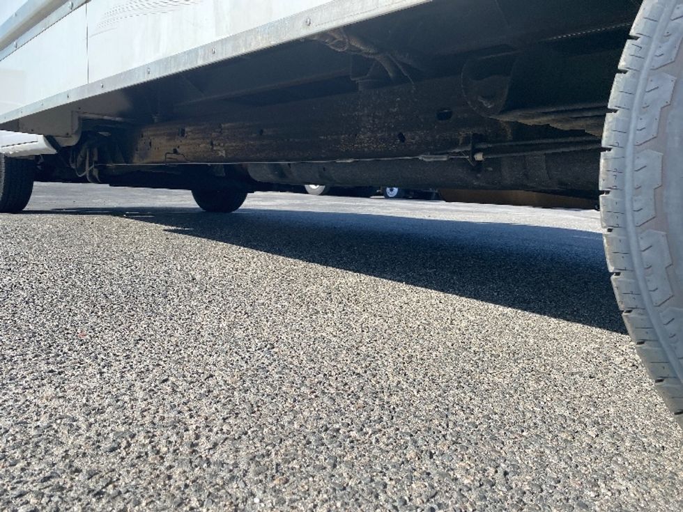 Light Duty Box Truck-Light and Medium Duty Trucks-GMC-2022-Savana G33903-Montebello-CA-91,634\n\t\tmiles-$ 35,250 - Image 5