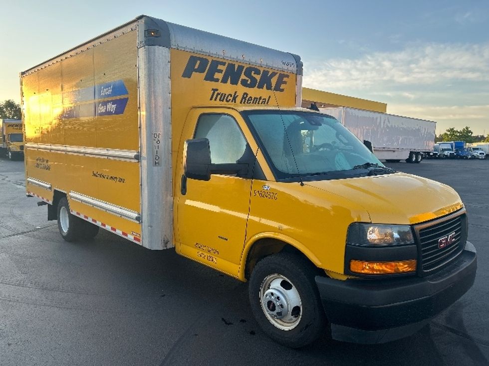 Light Duty Box Truck-Light and Medium Duty Trucks-GMC-2022-Savana G33903-Montgomery-NY-127,402\n\t\tmiles-$ 23,750 - Image 1