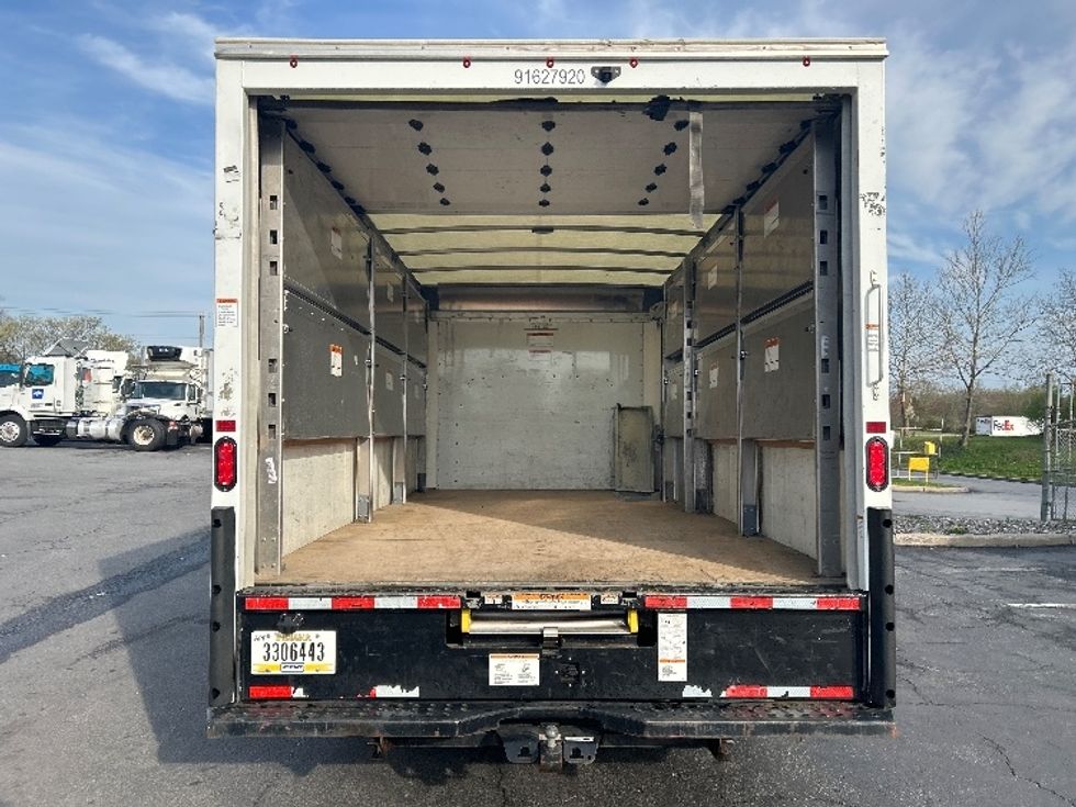 Light Duty Box Truck-Light and Medium Duty Trucks-GMC-2022-Savana G33903-Montgomery-NY-57,693\n\t\tmiles-$ 36,750 - Image 8