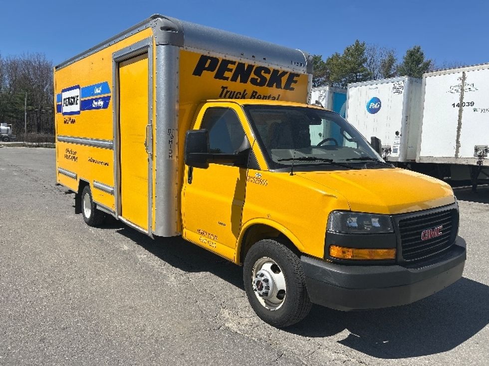 Light Duty Box Truck-Light and Medium Duty Trucks-GMC-2022-Savana G33903-Montgomery-NY-81,280\n\t\tmiles-$ 31,000 - Image 1
