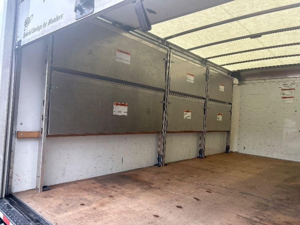 Light Duty Box Truck-Light and Medium Duty Trucks-GMC-2022-Savana G33903-Morrisville-NC-44,793\n\t\tmiles-$ 46,750 - Image 10