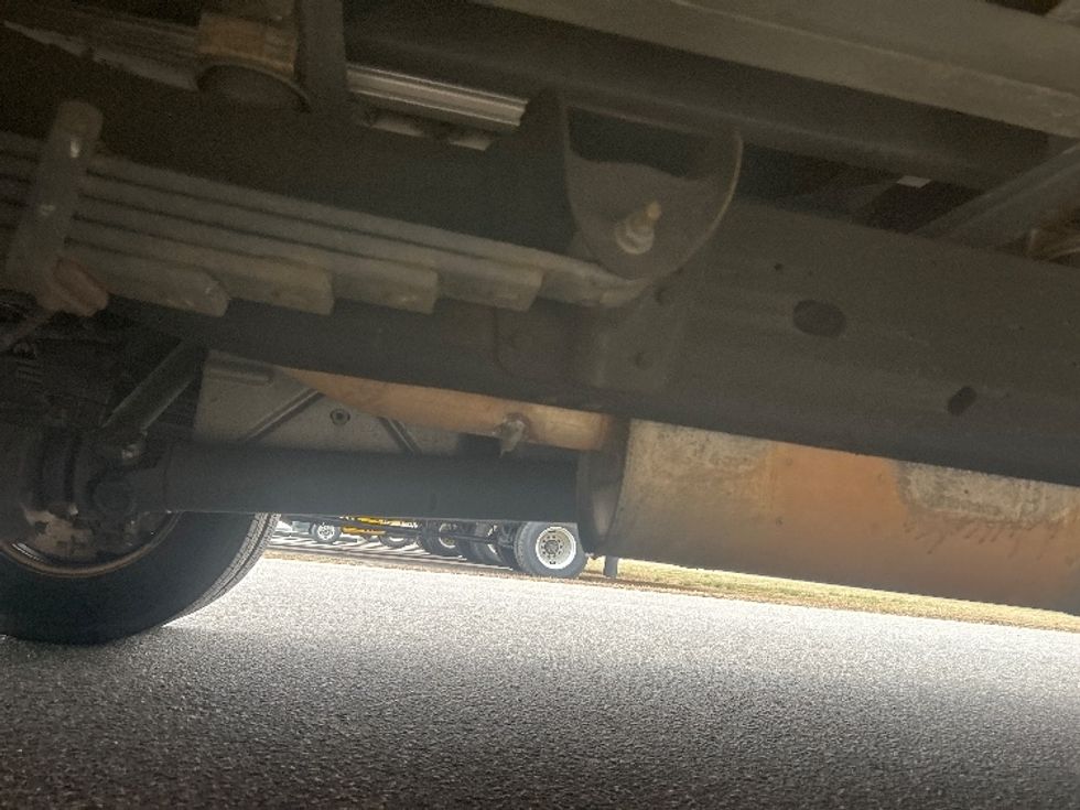 Light Duty Box Truck-Light and Medium Duty Trucks-GMC-2022-Savana G33903-Morrisville-NC-44,793\n\t\tmiles-$ 46,750 - Image 13