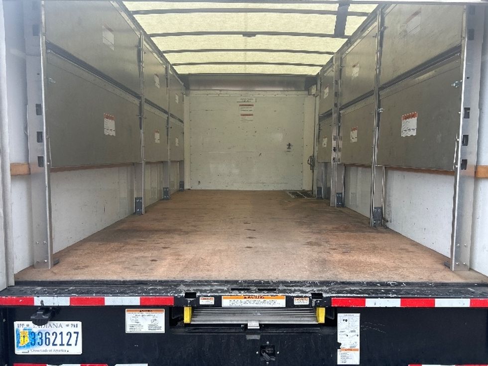 Light Duty Box Truck-Light and Medium Duty Trucks-GMC-2022-Savana G33903-Morrisville-NC-44,793\n\t\tmiles-$ 46,750 - Image 8